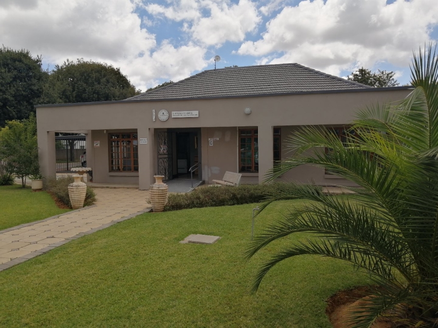 To Let commercial Property for Rent in Doorn Free State